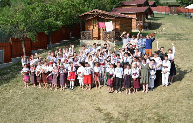 Moldvai Gyermek Néptánctábor Kezdőknek